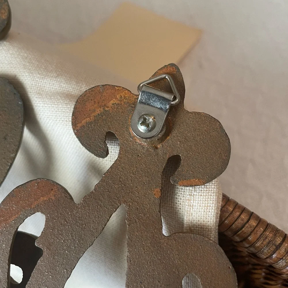 Set of 2 Iron Rustic Iron Farmhouse Hooks